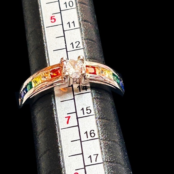 Rainbow Pride Ring Fashion Jewelry Zircon Centre Stone Sz 6.5 Excellent Quality - Picture 6 of 11